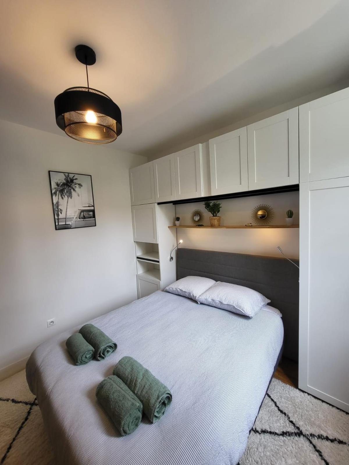 Le Patio - Appartement Calme - Hyper Centre Pau Exterior photo